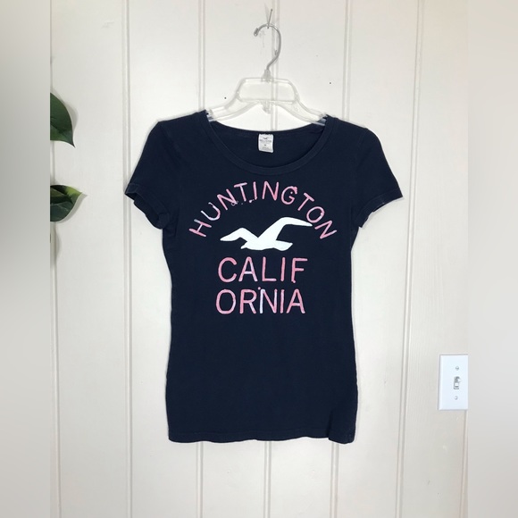 Hollister Navy Blue Round Neck Blouse Huntington California Medium 8- 10
Stretch - Picture 11 of 16